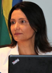 Andrea Siqueira Martins